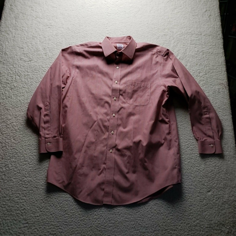 Brooks Brothers Dress Shirt Mens 16.5 32/33 Red Check Classic Non Iron Cotton